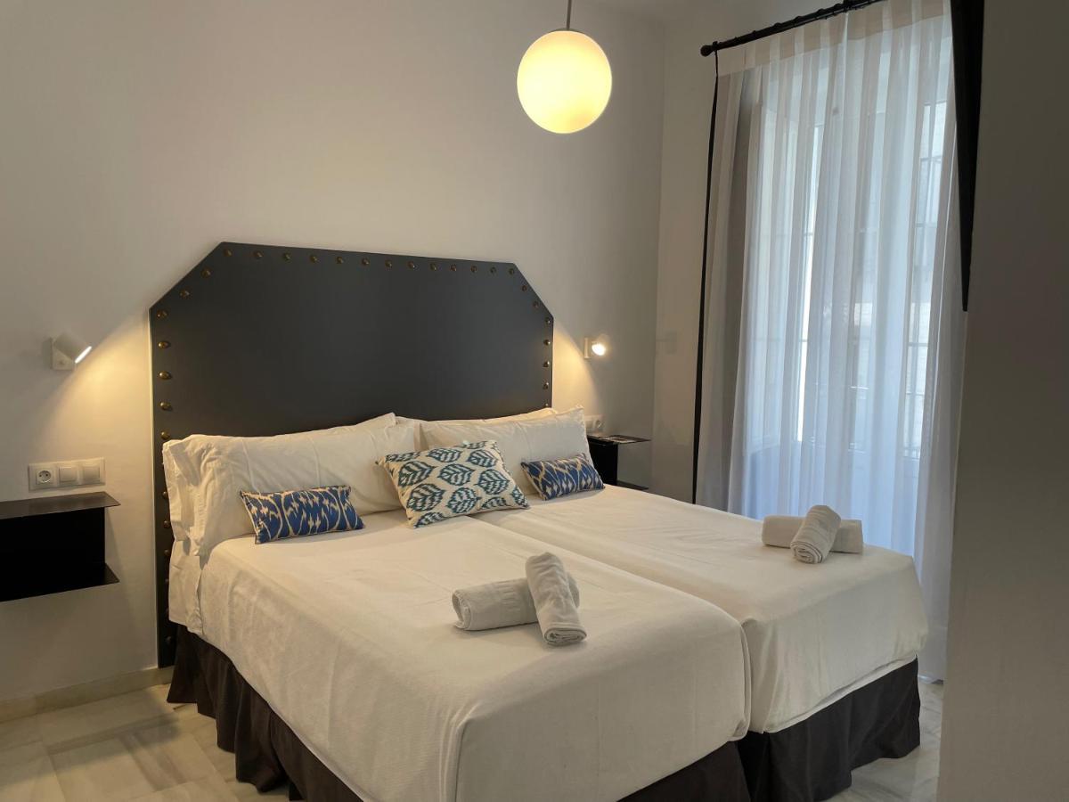 Hostal Hom Museo Sevilla Bagian luar foto