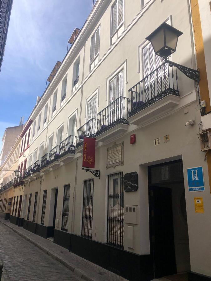 Hostal Hom Museo Sevilla Bagian luar foto