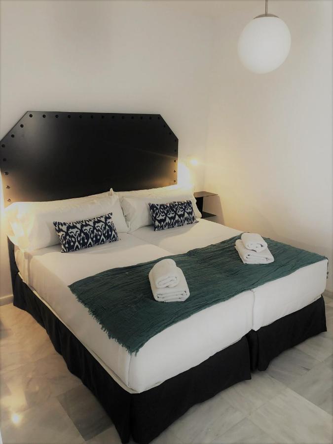 Hostal Hom Museo Sevilla Bagian luar foto