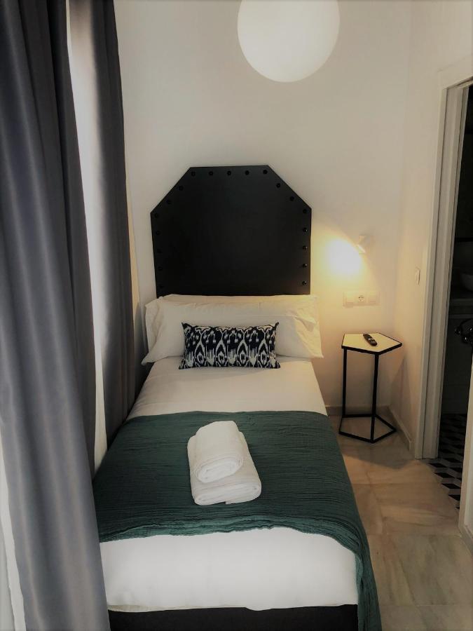 Hostal Hom Museo Sevilla Bagian luar foto