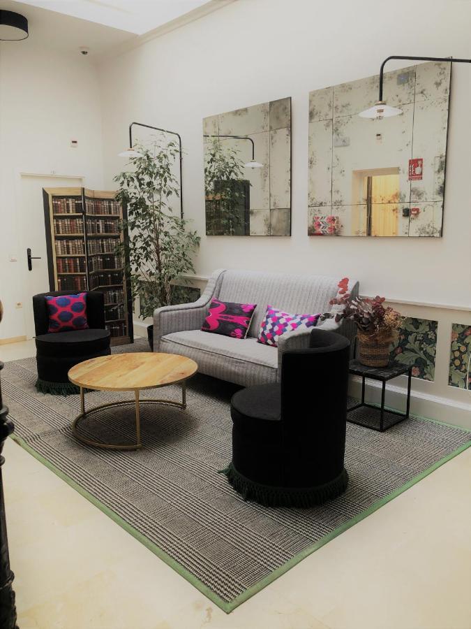 Hostal Hom Museo Sevilla Bagian luar foto