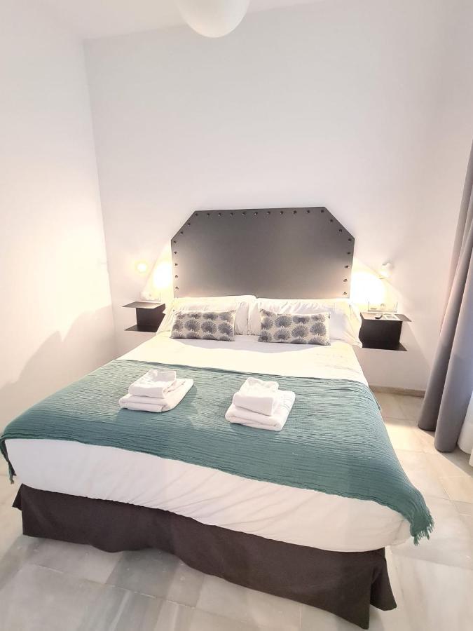 Hostal Hom Museo Sevilla Bagian luar foto